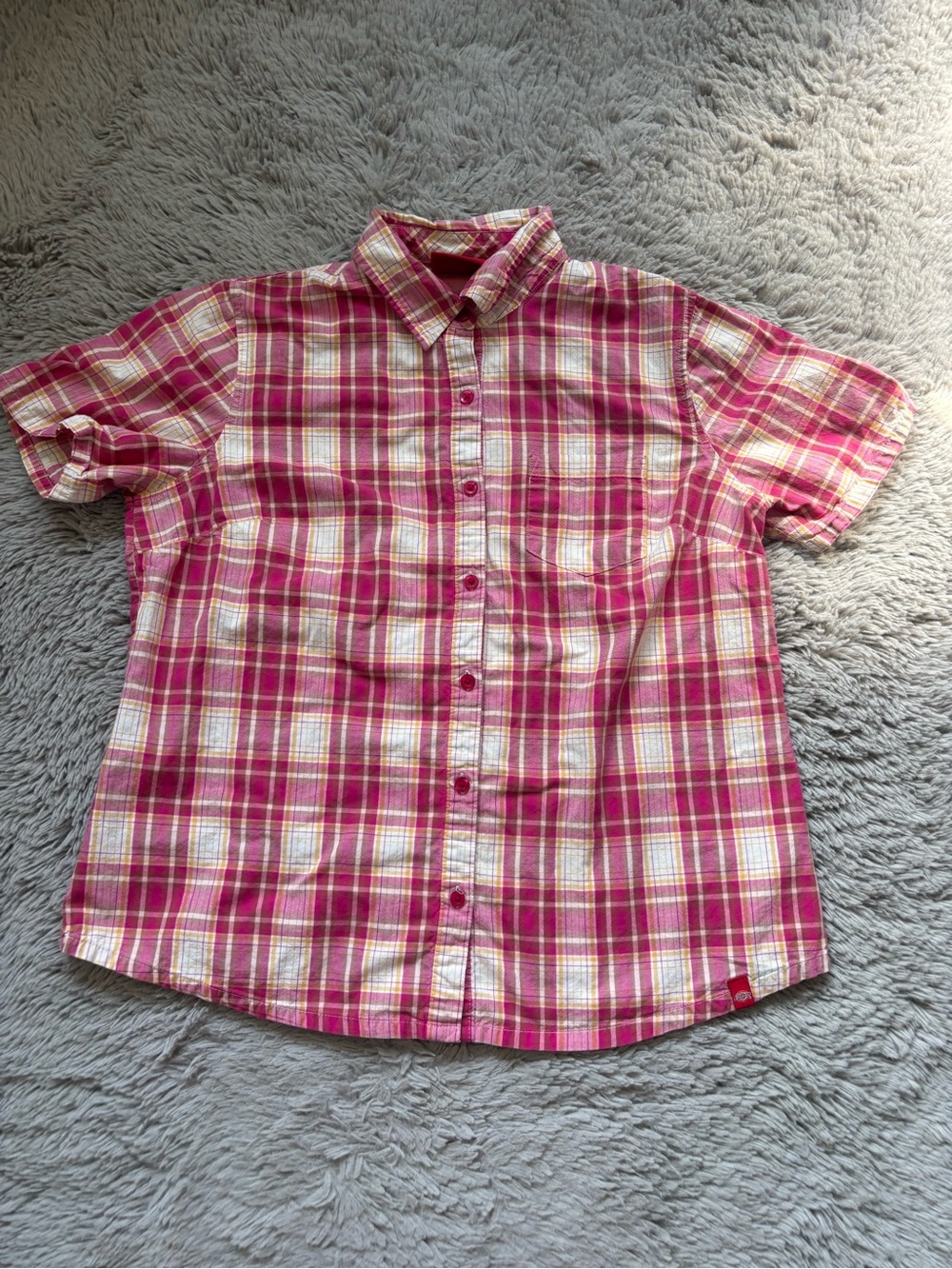 Dickies Pink Plaid Short-Sleeve Button-Down Shirt Large